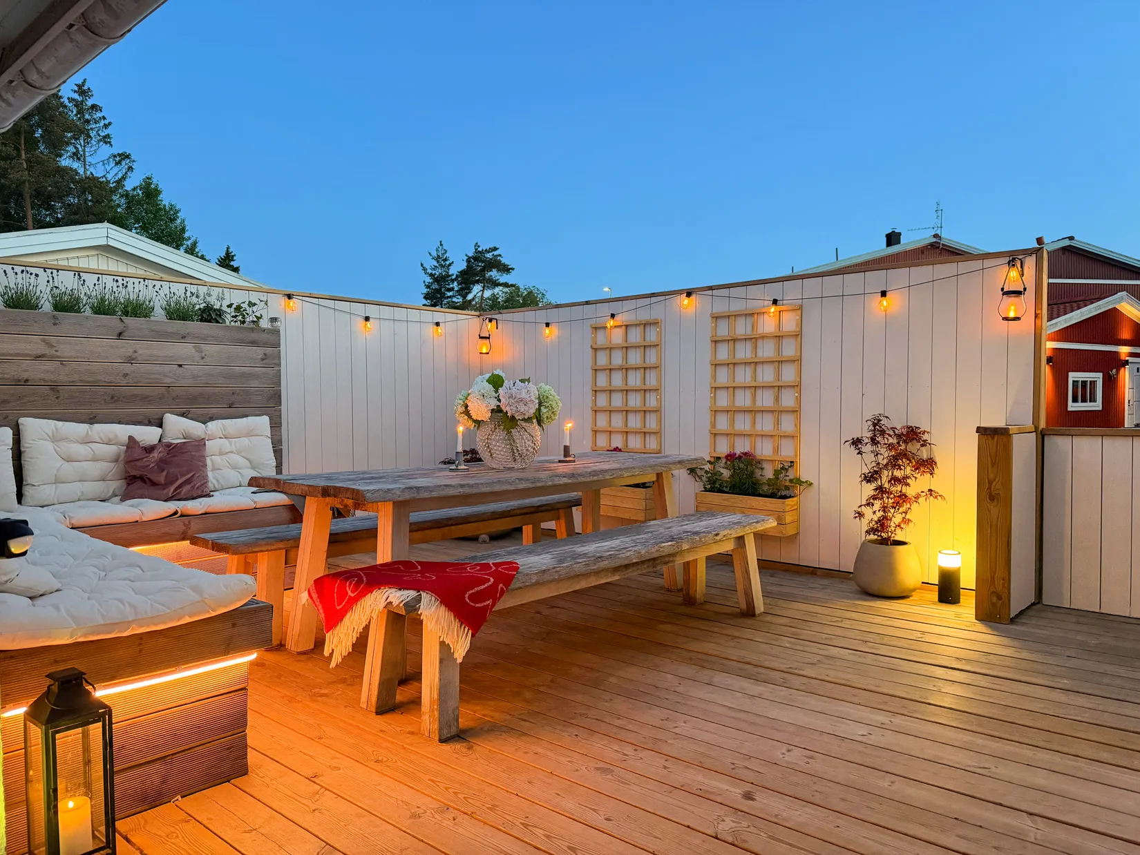 Radhus, Travslingan 45, Visinge, Täby