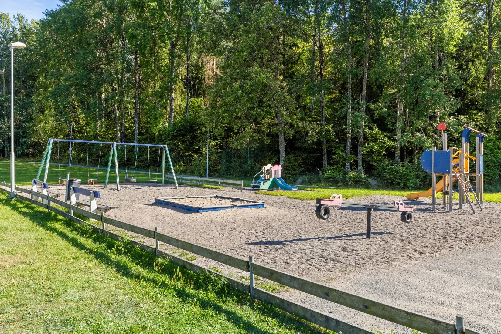 Radhus, Toredalsvägen 27, Toredal, Salem
