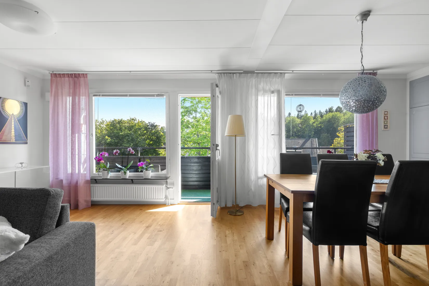 Radhus, Toredalsvägen 27, Toredal, Salem