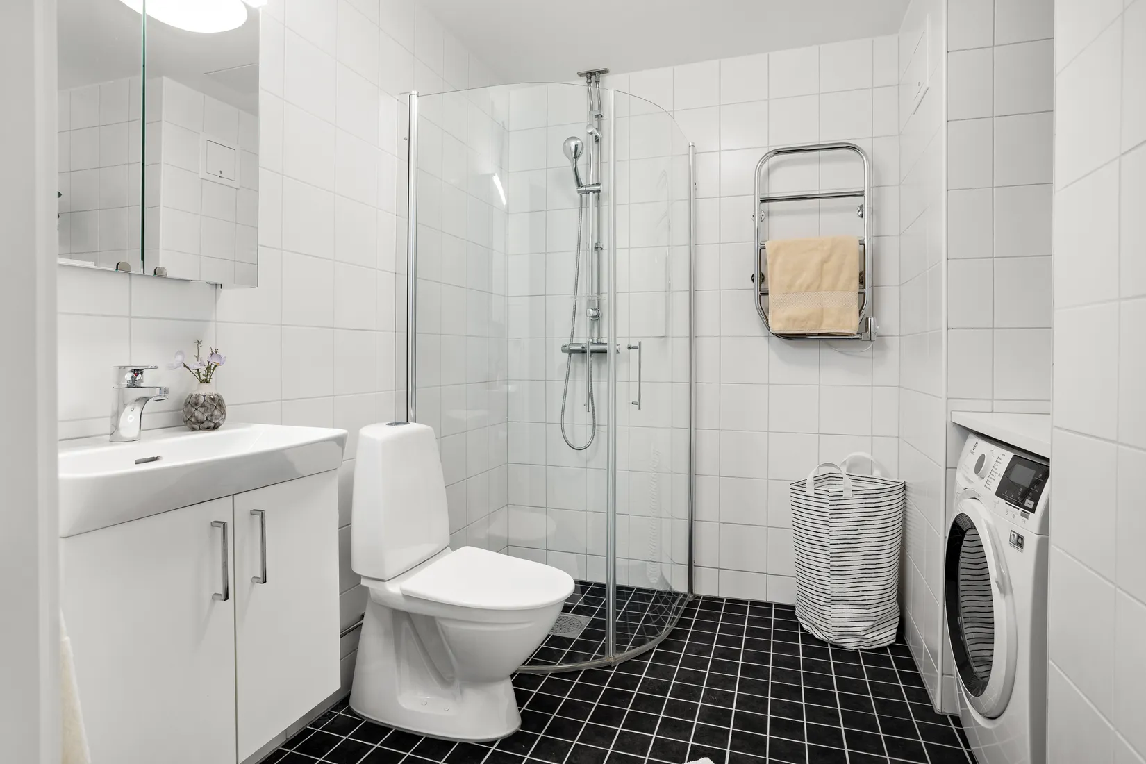 Bostadsrätt, Lövkojsgränd 9, Hässelby Villastad, Stockholm