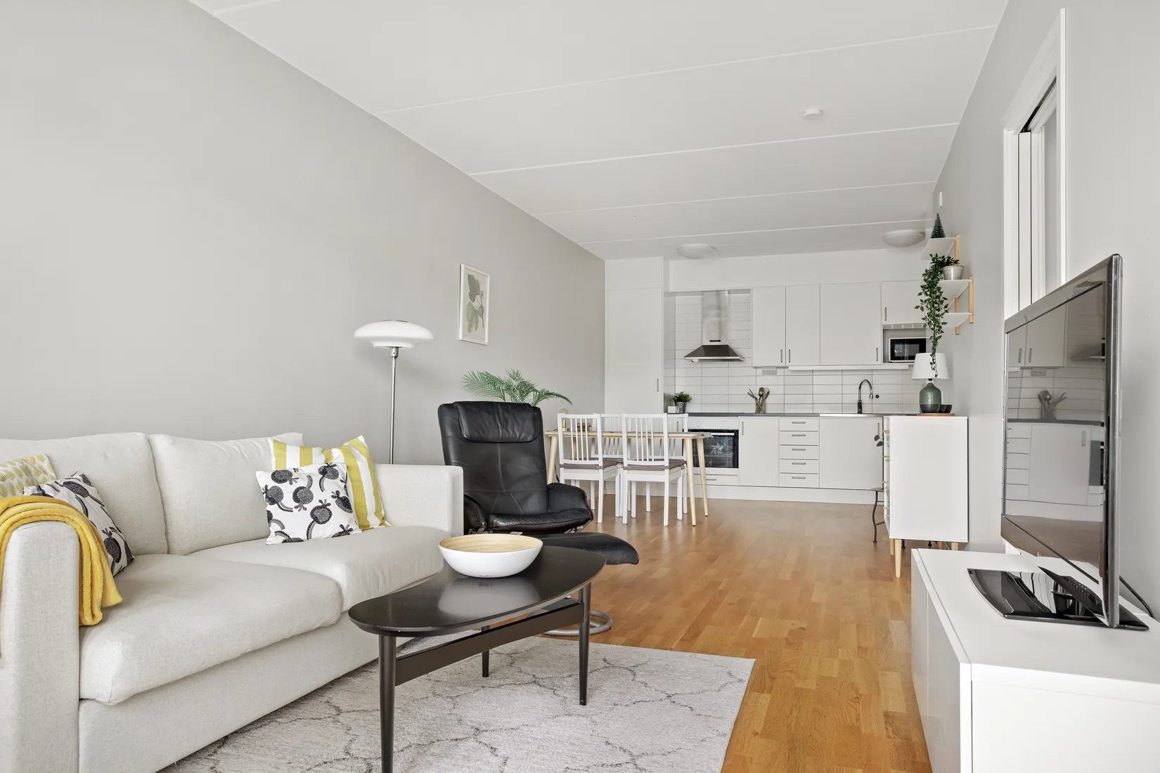 Bostadsrätt, Lövkojsgränd 9, Hässelby Villastad, Stockholm