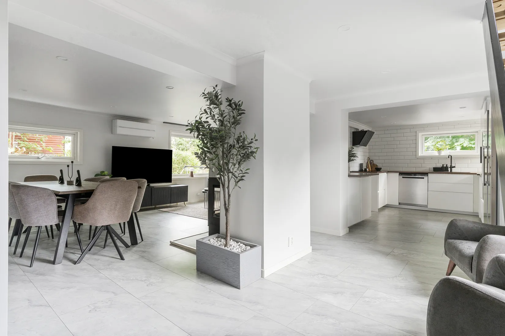 Villa, Borgaråsvägen 4, Lilla Edet Centrum, Lilla Edet