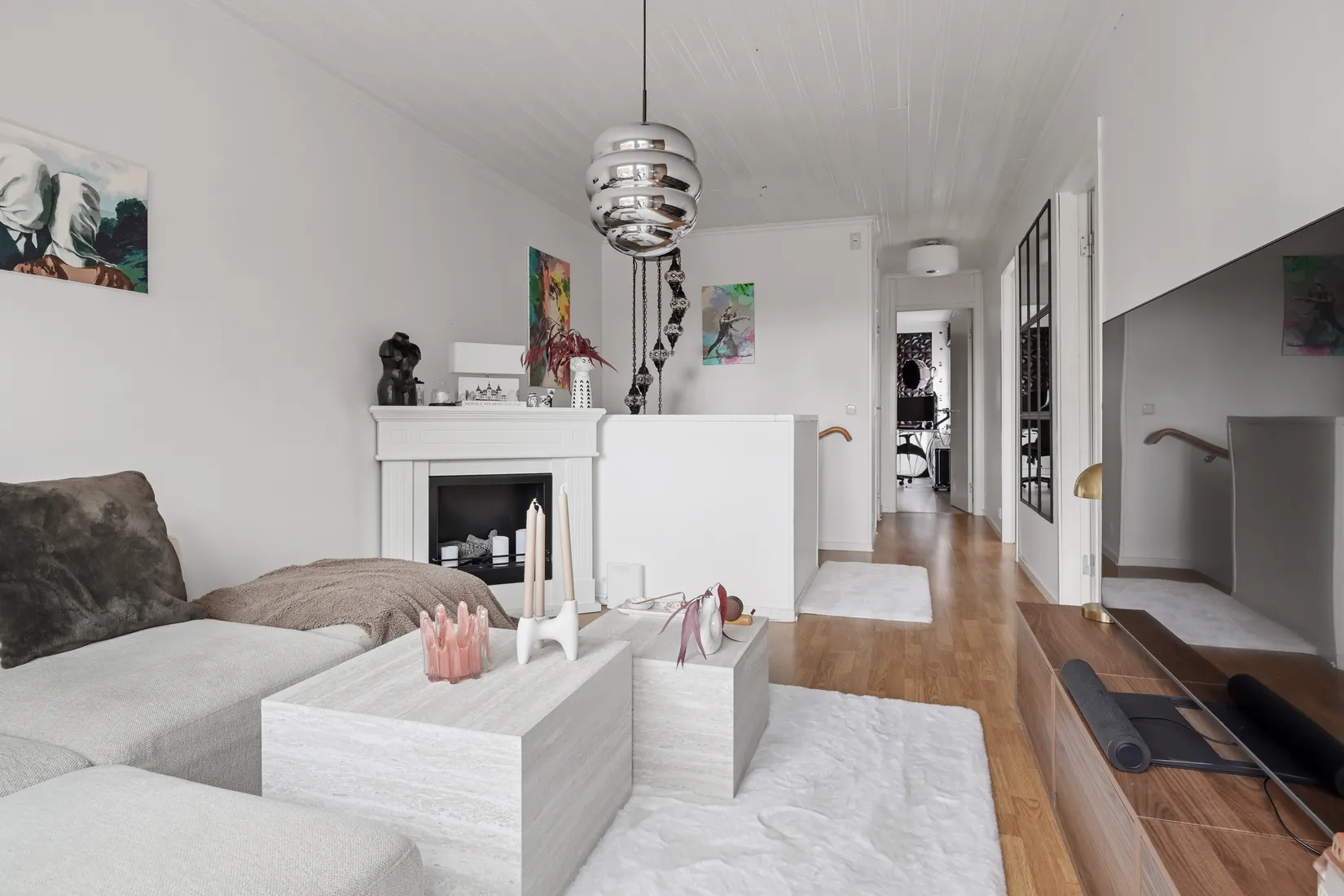Radhus, Sundsborgsvägen 107, Odenslunda, Upplands Väsby