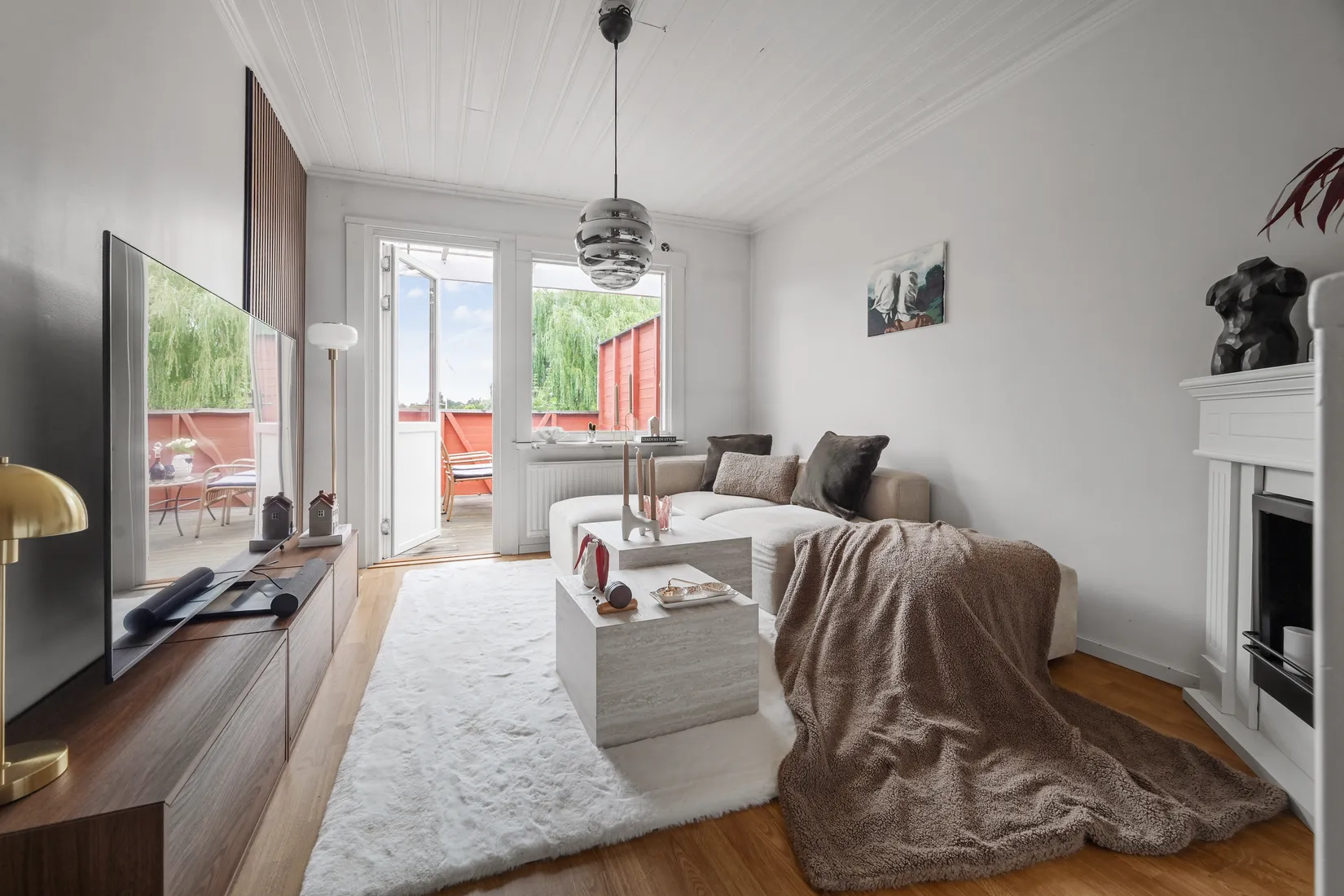 Radhus, Sundsborgsvägen 107, Odenslunda, Upplands Väsby