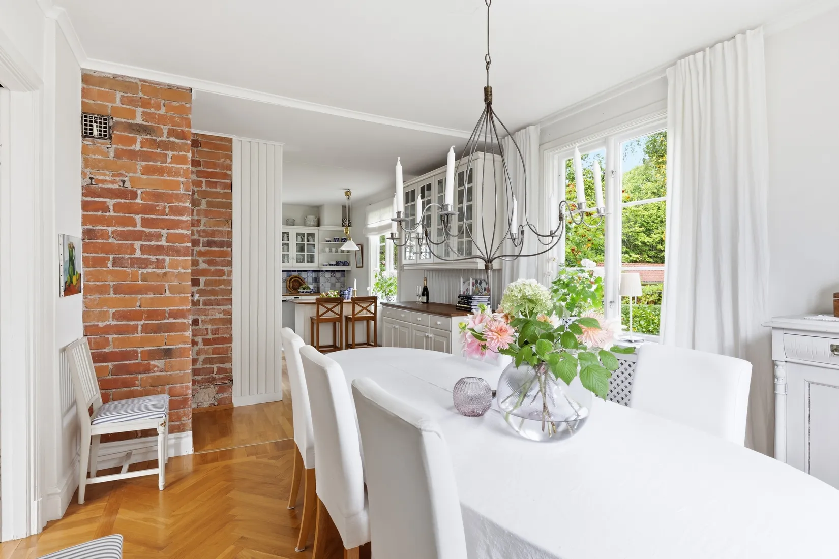 Villa, Eriksbergsvägen 12A, Helenelund, Sollentuna