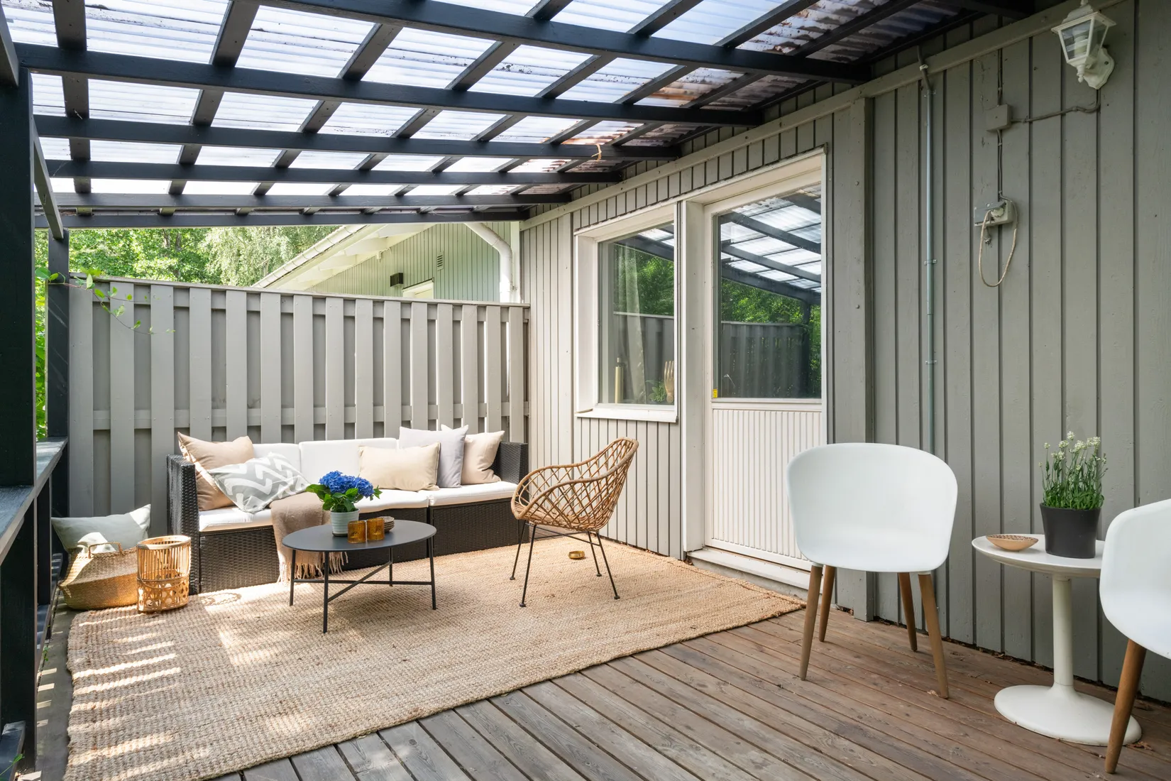 Radhus, Skylvägen 82, Visinge, Täby