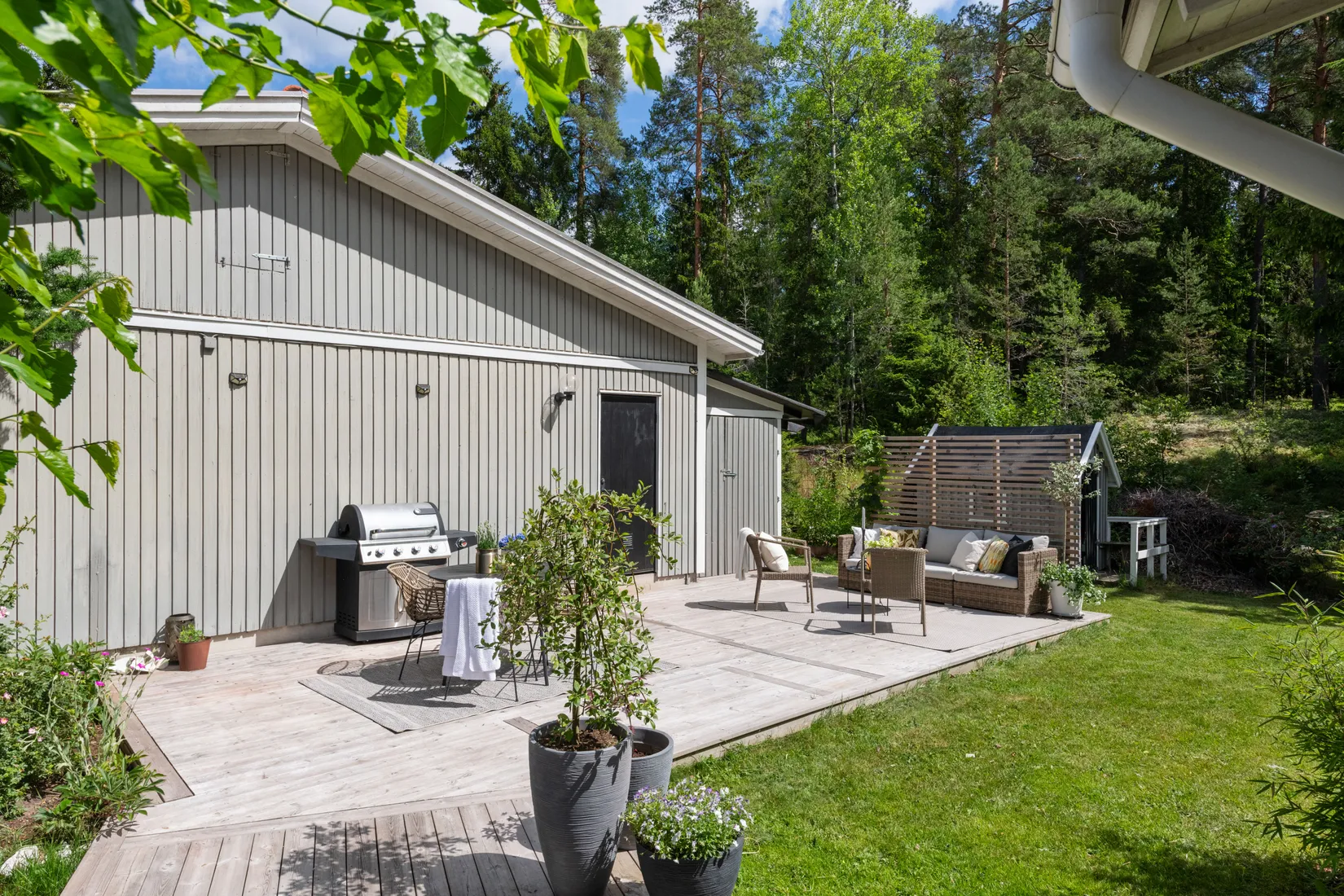 Radhus, Skylvägen 82, Visinge, Täby