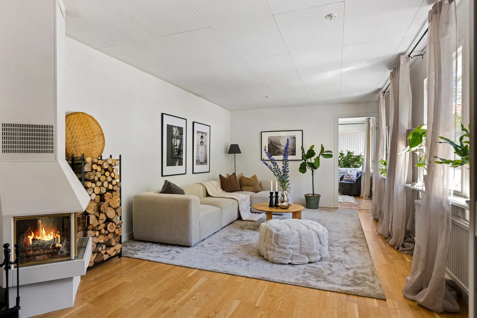 Radhus, Skylvägen 82, Visinge, Täby