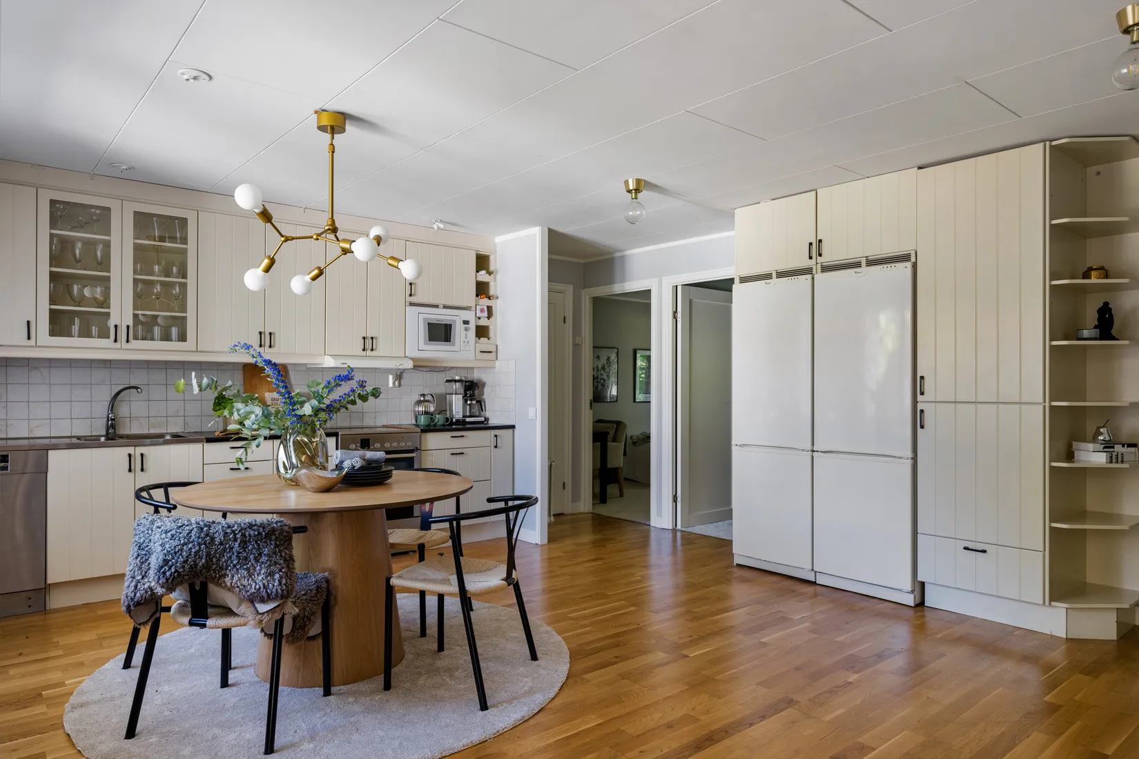 Radhus, Skylvägen 82, Visinge, Täby
