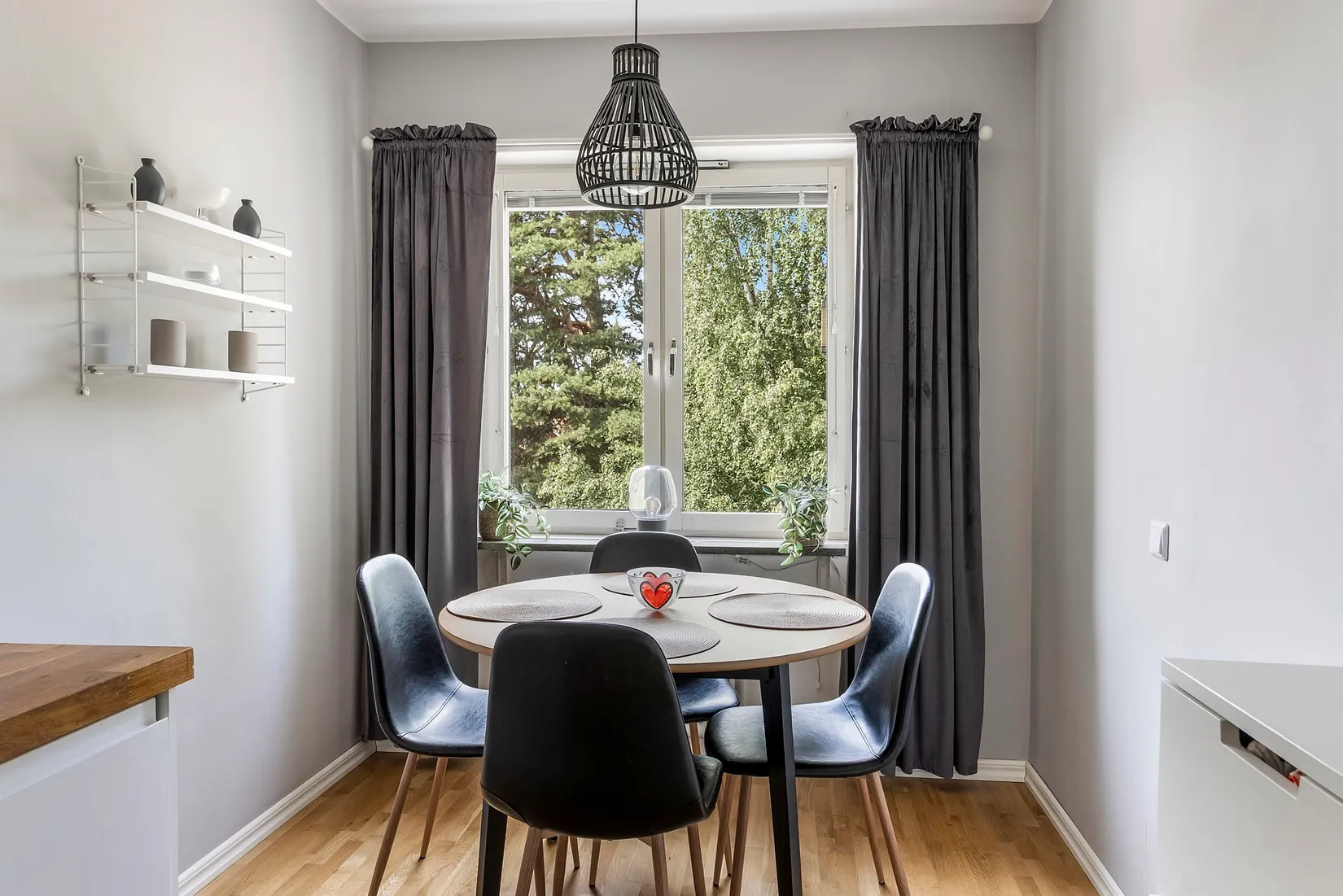 Bostadsrätt, Åkarhagsgatan 2b, Haga, Västerås