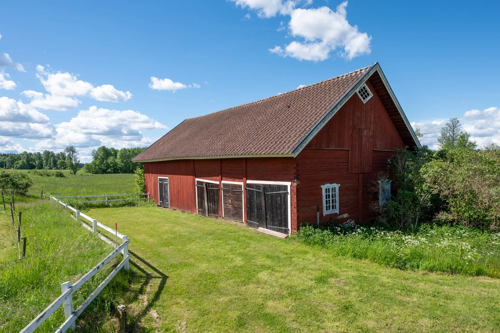 Tomt, Sänninge 2, Tranås