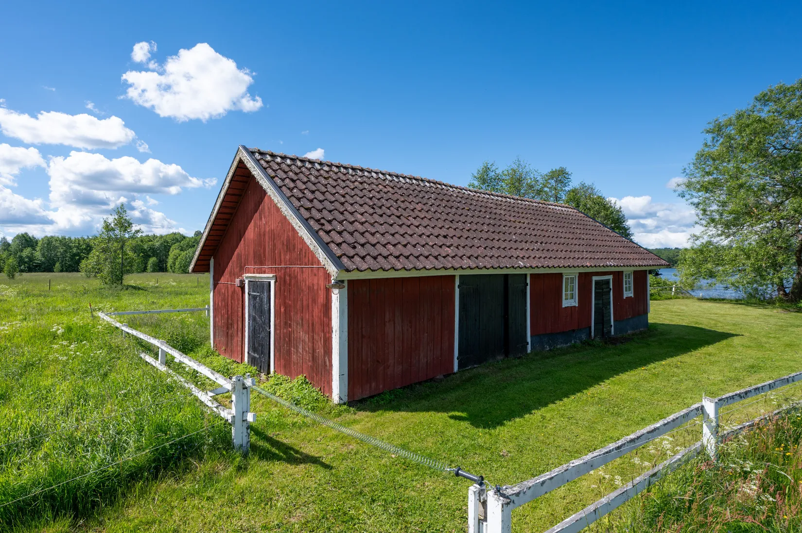 Tomt, Sänninge 2, Tranås