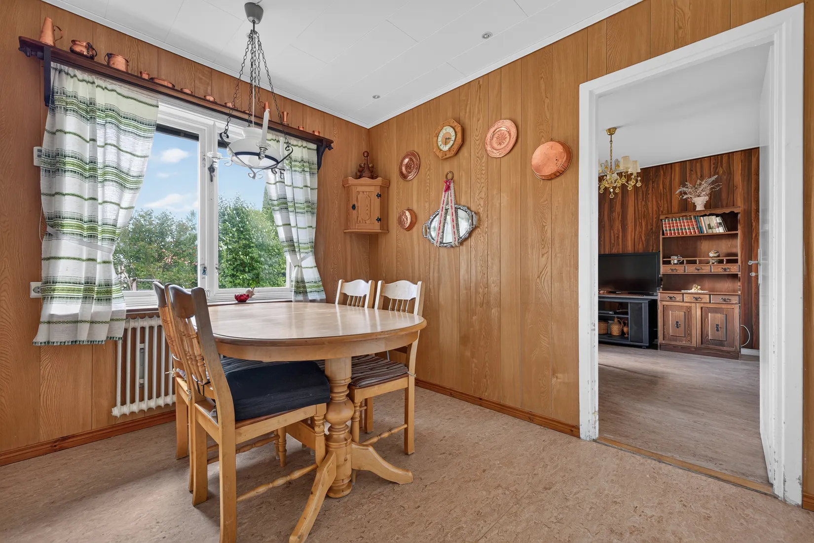 Villa, Västansjövägen 7, Åsbro, Askersund