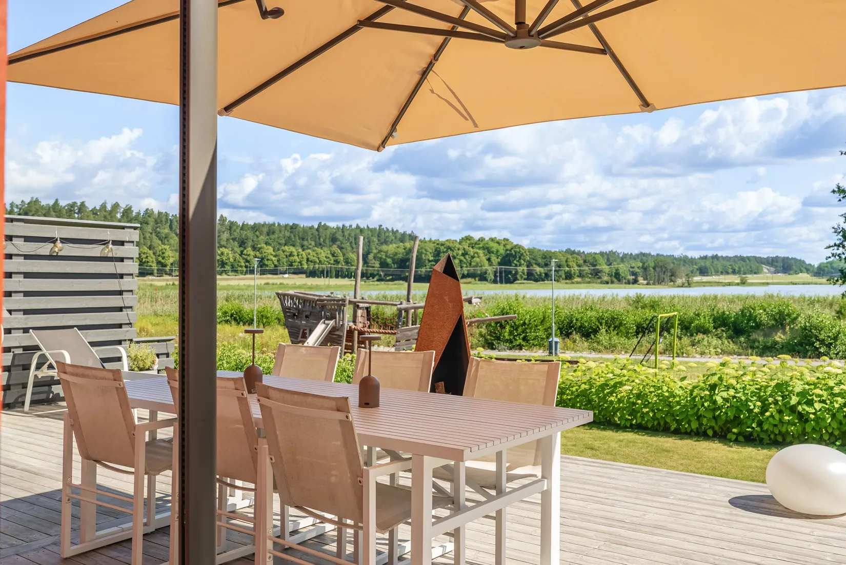 Radhus, Fredrikstrandsvägen 59b, Tappsund, Ekerö