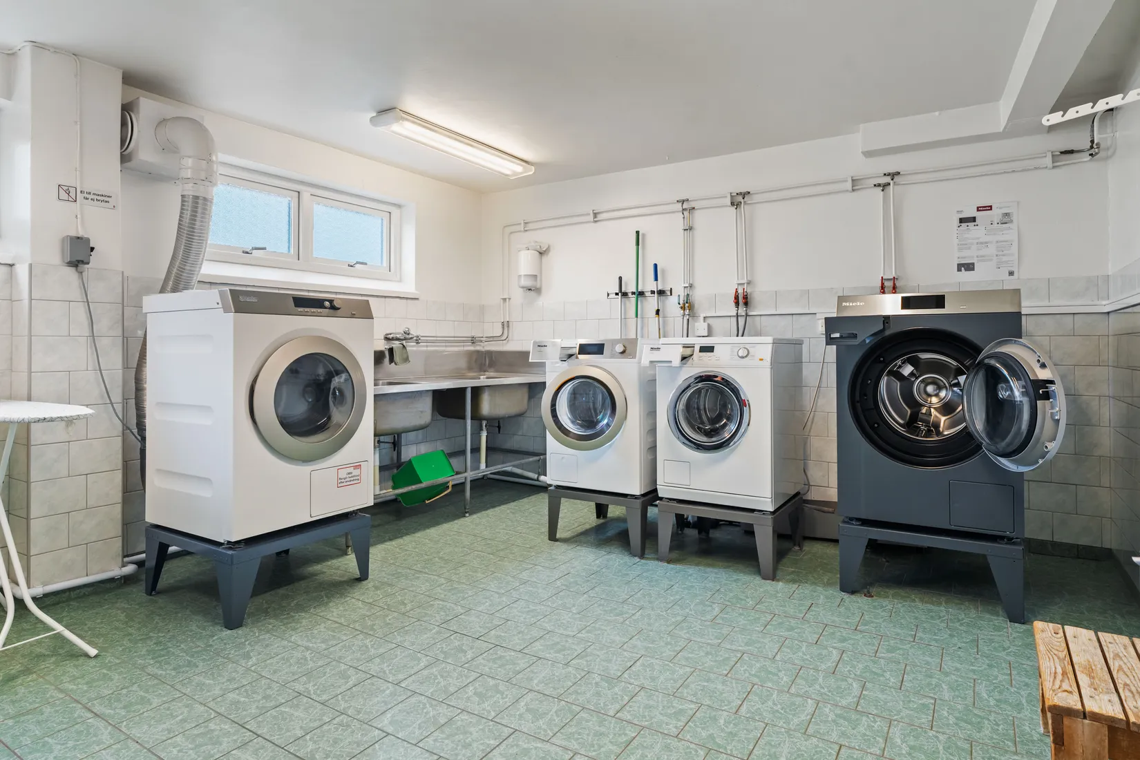 Bostadsrätt, Harmonigatan 13B, Halv trapp!, Skönsmon, Sundsvall