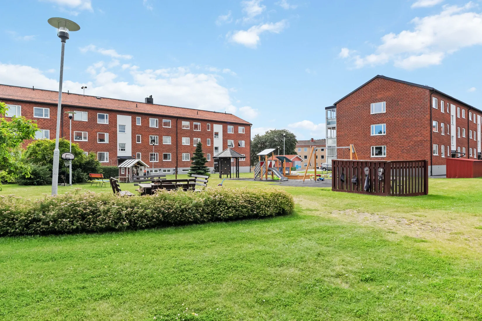 Bostadsrätt, Harmonigatan 13B, Halv trapp!, Skönsmon, Sundsvall