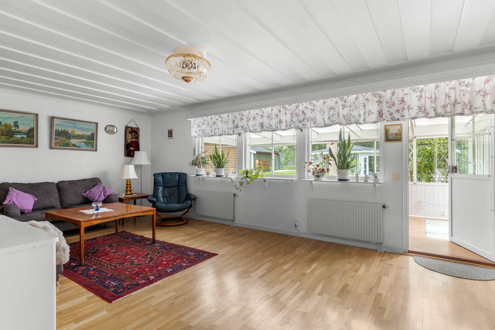 Villa, Ugglevägen 12, Skäcklinge, Botkyrka