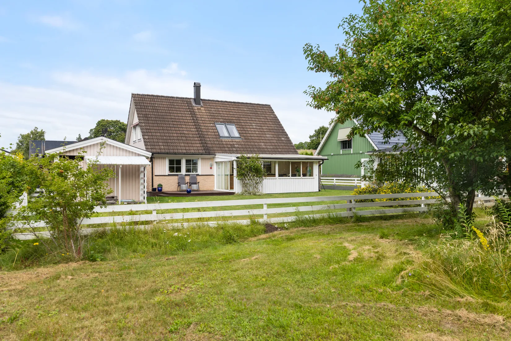 Villa, Ugglevägen 12, Skäcklinge, Botkyrka
