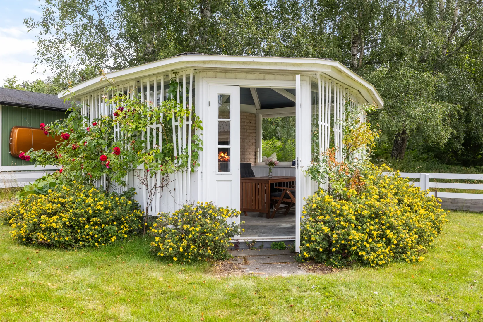 Villa, Ugglevägen 12, Skäcklinge, Botkyrka