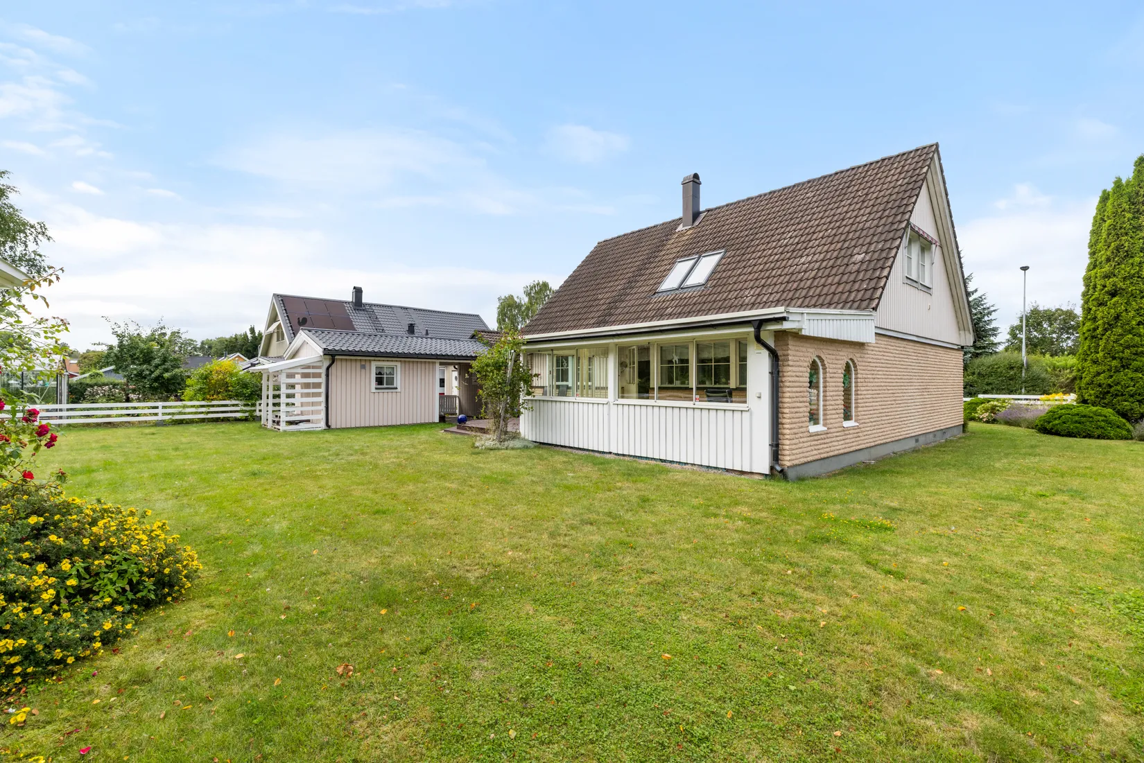 Villa, Ugglevägen 12, Skäcklinge, Botkyrka