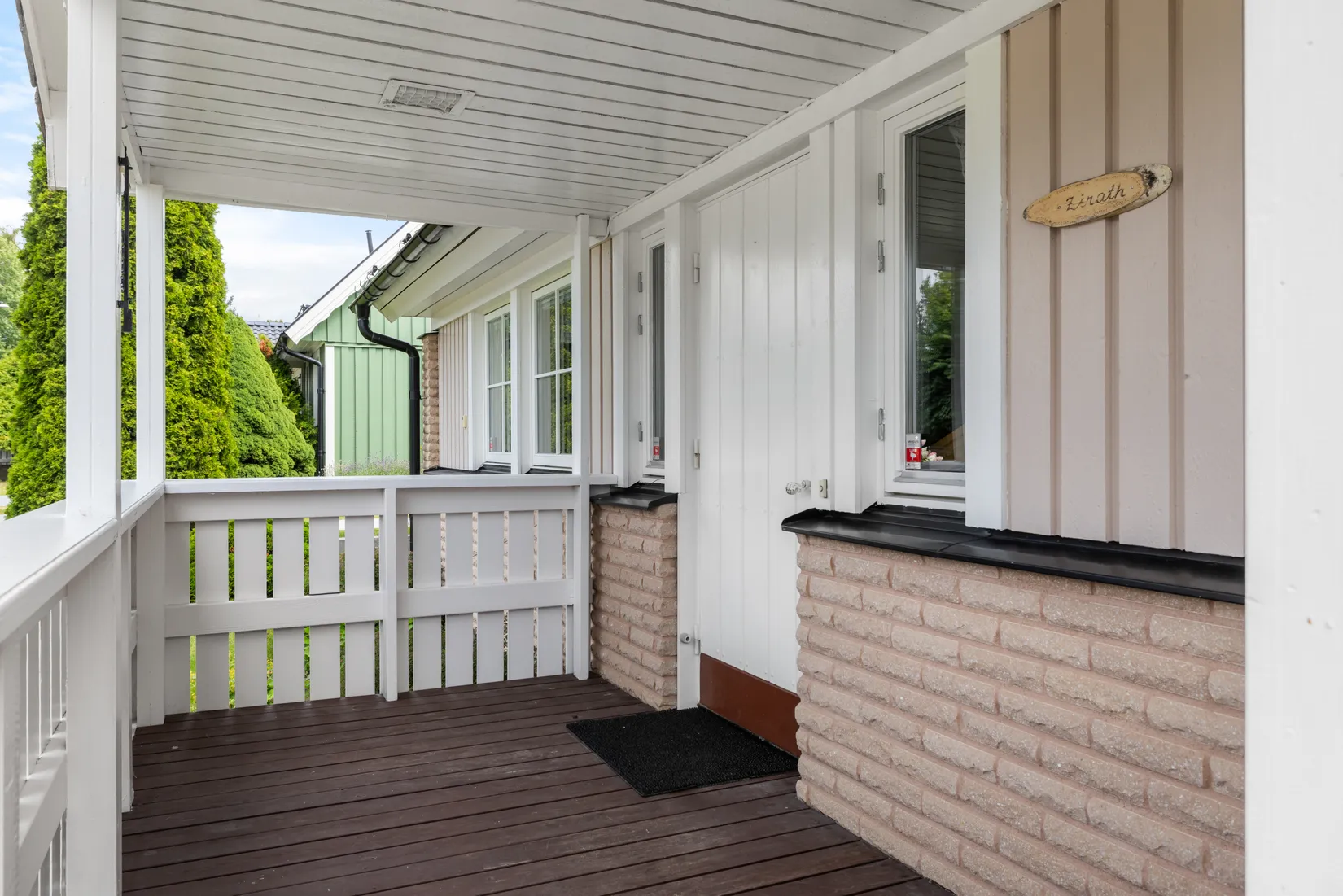 Villa, Ugglevägen 12, Skäcklinge, Botkyrka