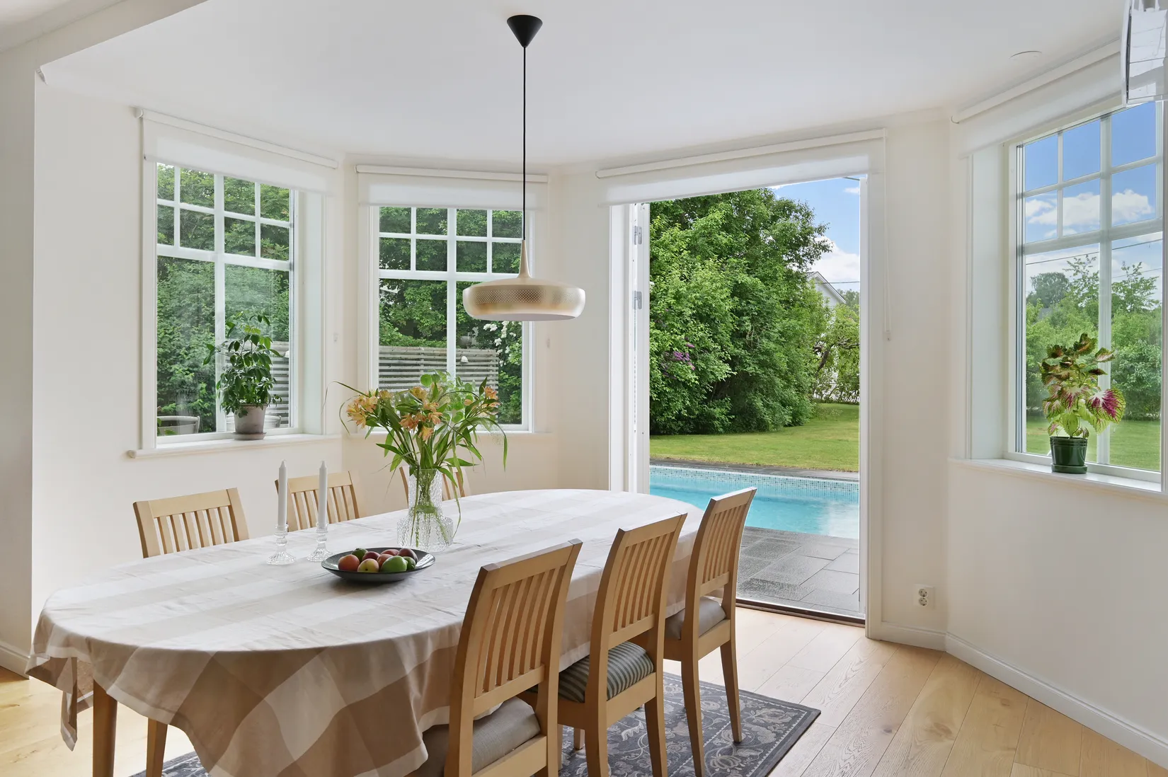 Villa, Tjädervägen 11, Barkarby, Järfälla