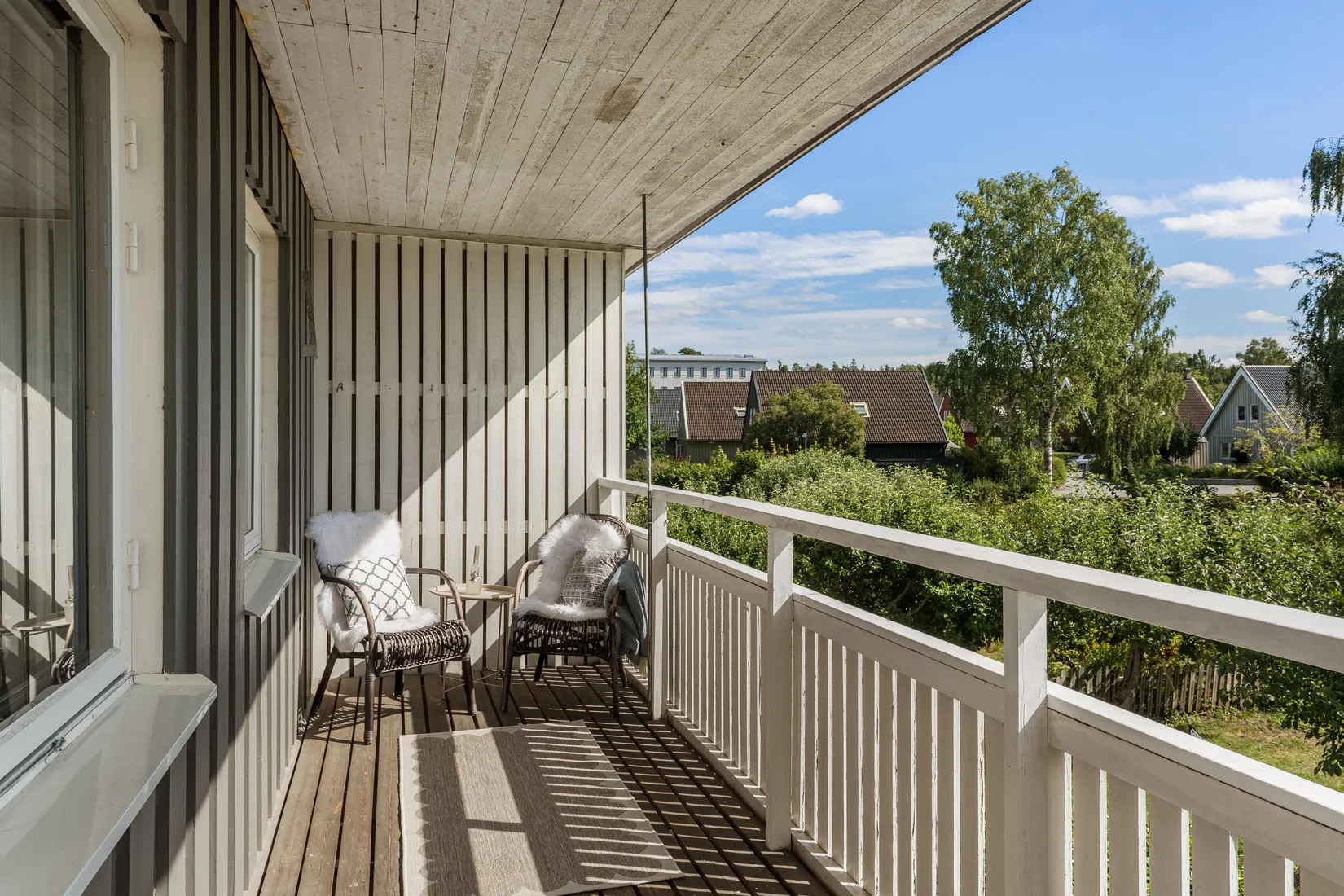 Radhus, Hembergavägen 27, Täby Kyrkby, Täby