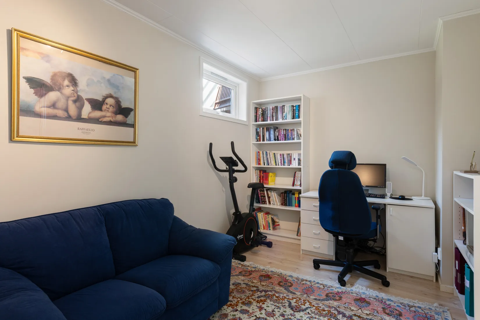 Radhus, Lansenvägen 23, Gribbylund, Täby