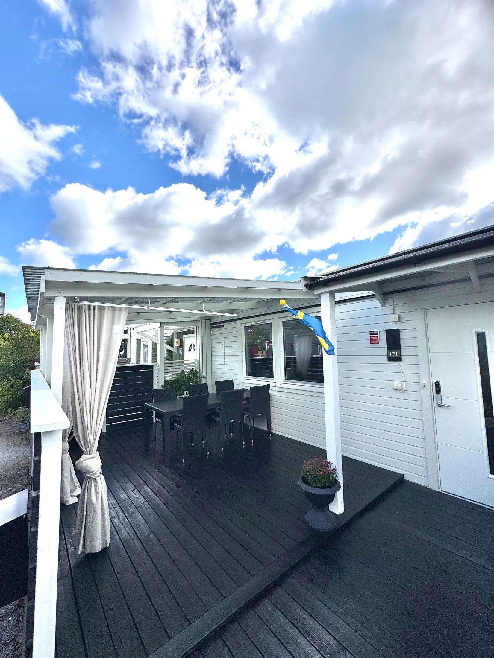 Radhus, Musserongången 171, Krusboda, Tyresö