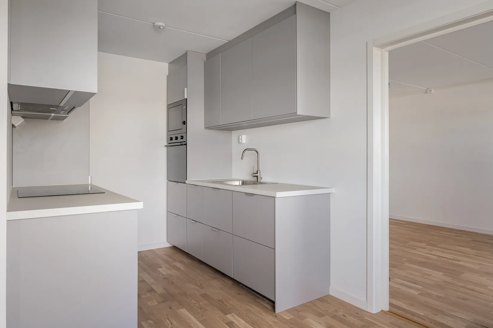 Bostadsrätt, ÅKERBYVÄGEN 98, Täby centrum - storstugan, Täby