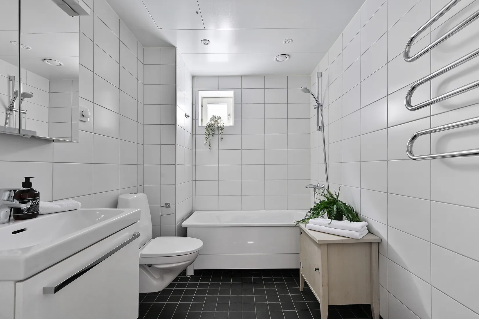 Villa, Mjölnarvägen 22, Jungfrusund, Ekerö
