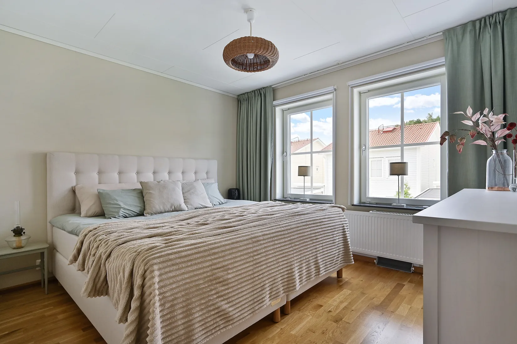Villa, Mjölnarvägen 22, Jungfrusund, Ekerö
