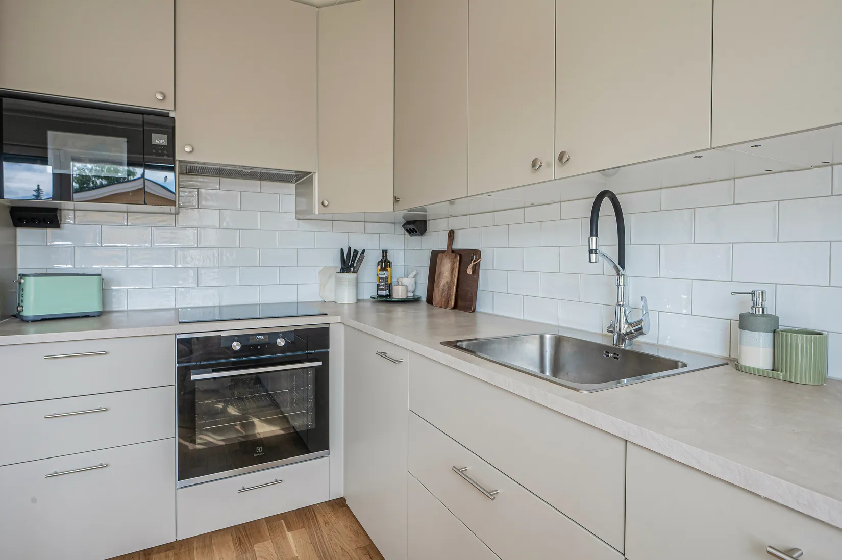 Radhus, Slåttervägen 2F, Segeltorp, Huddinge