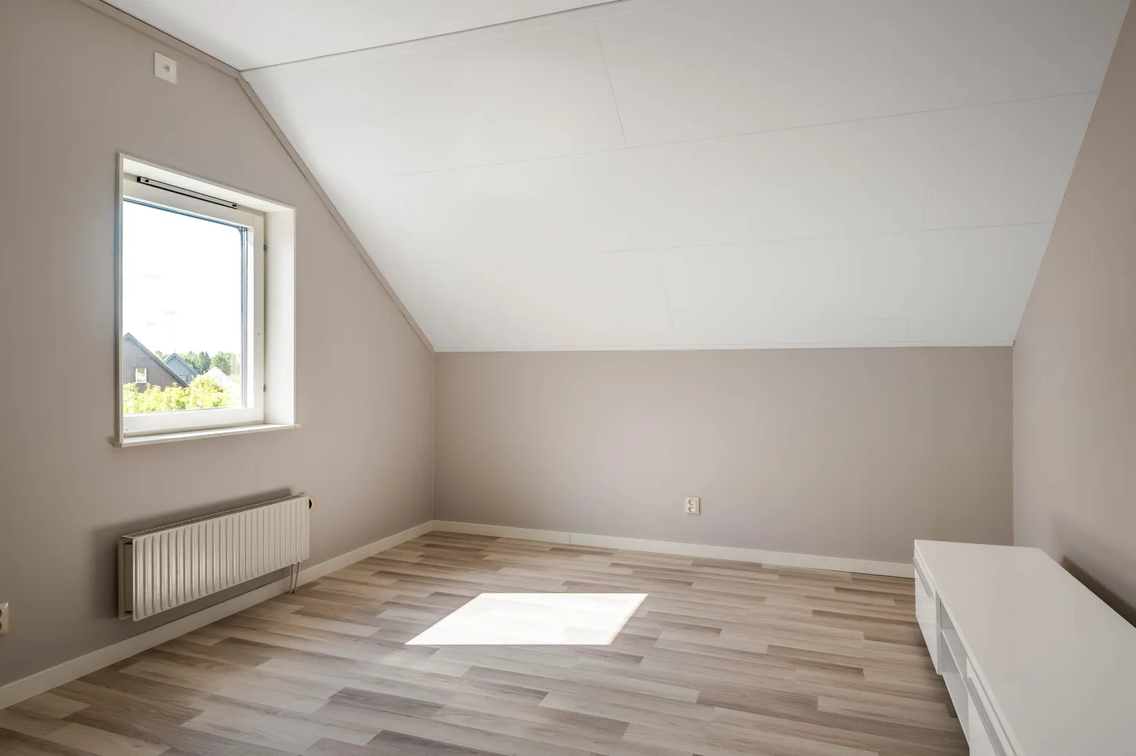 Radhus, Grönsaksvägen 9C, Östra, Mjölby