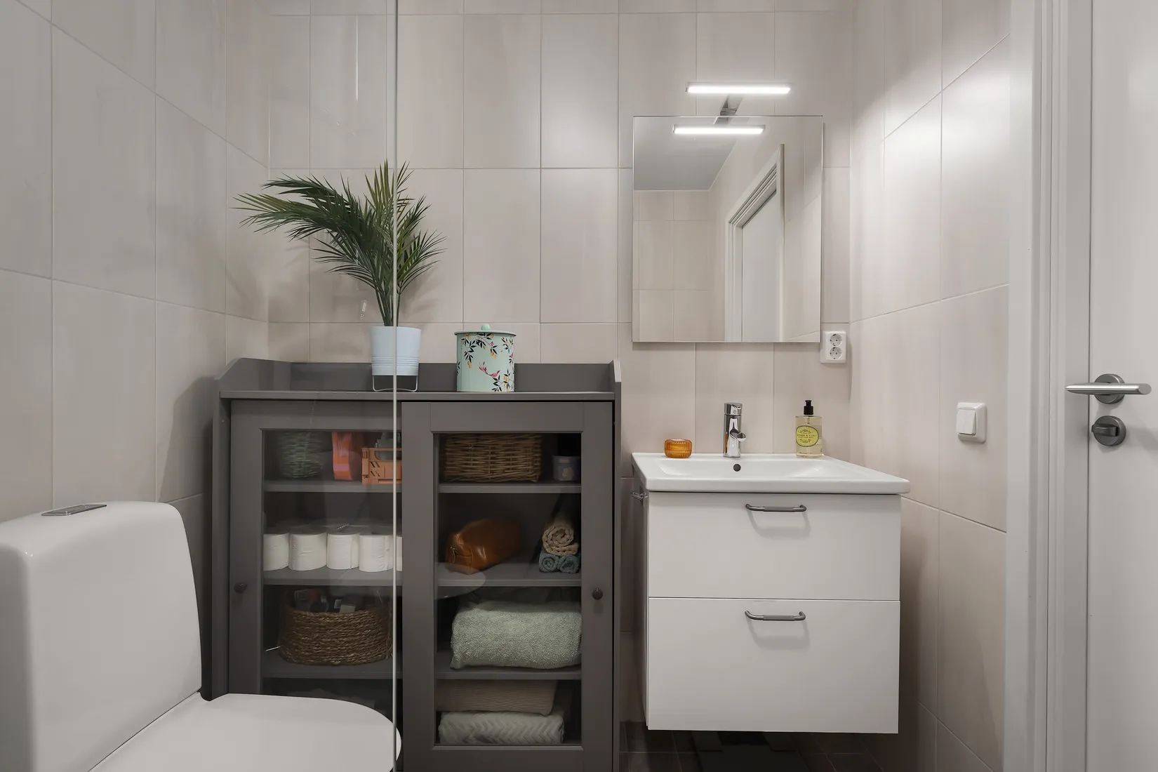 Radhus, Snömolnsvägen 23, Fullerö Hage, Uppsala