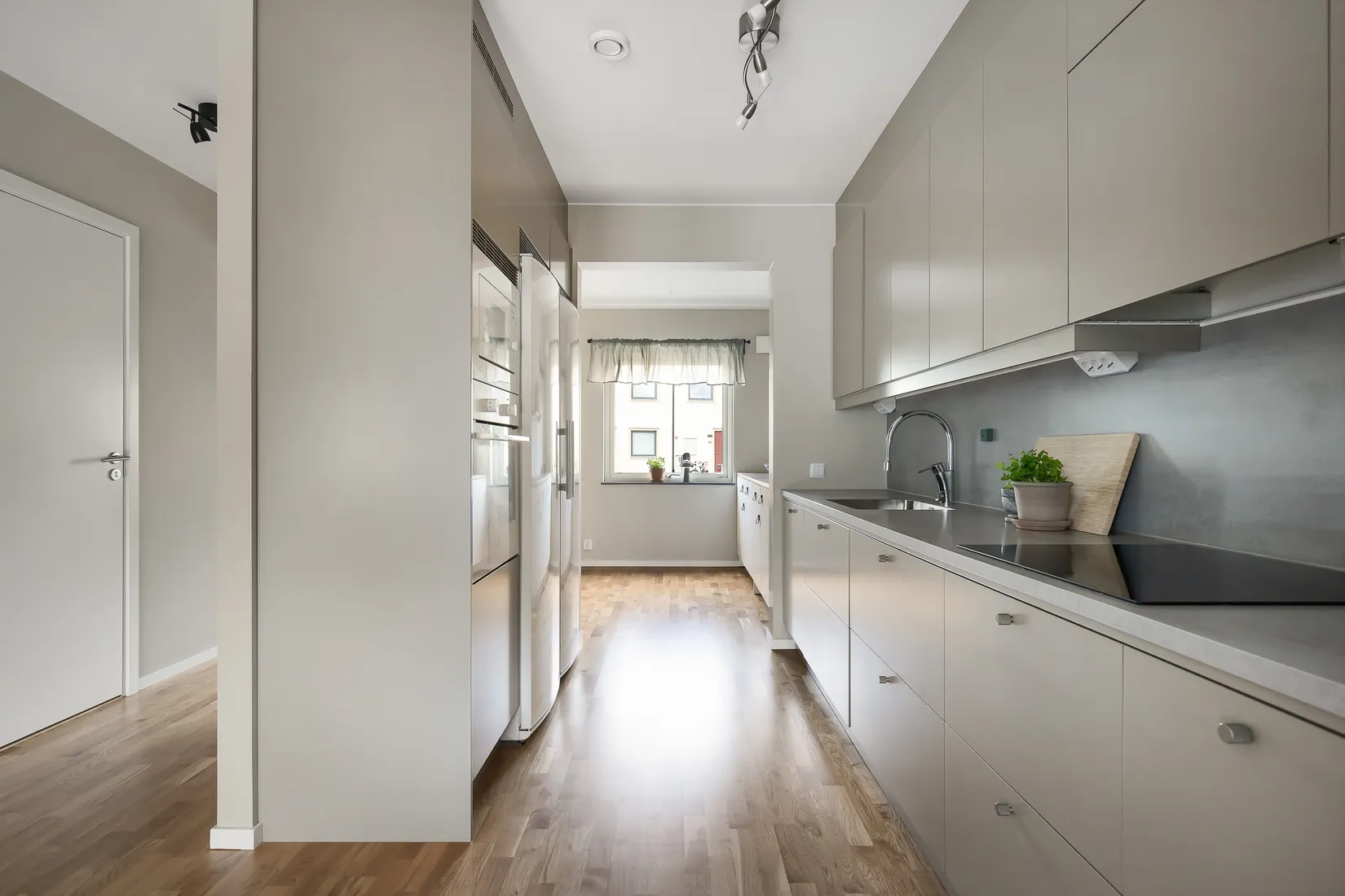 Radhus, Snömolnsvägen 23, Fullerö Hage, Uppsala