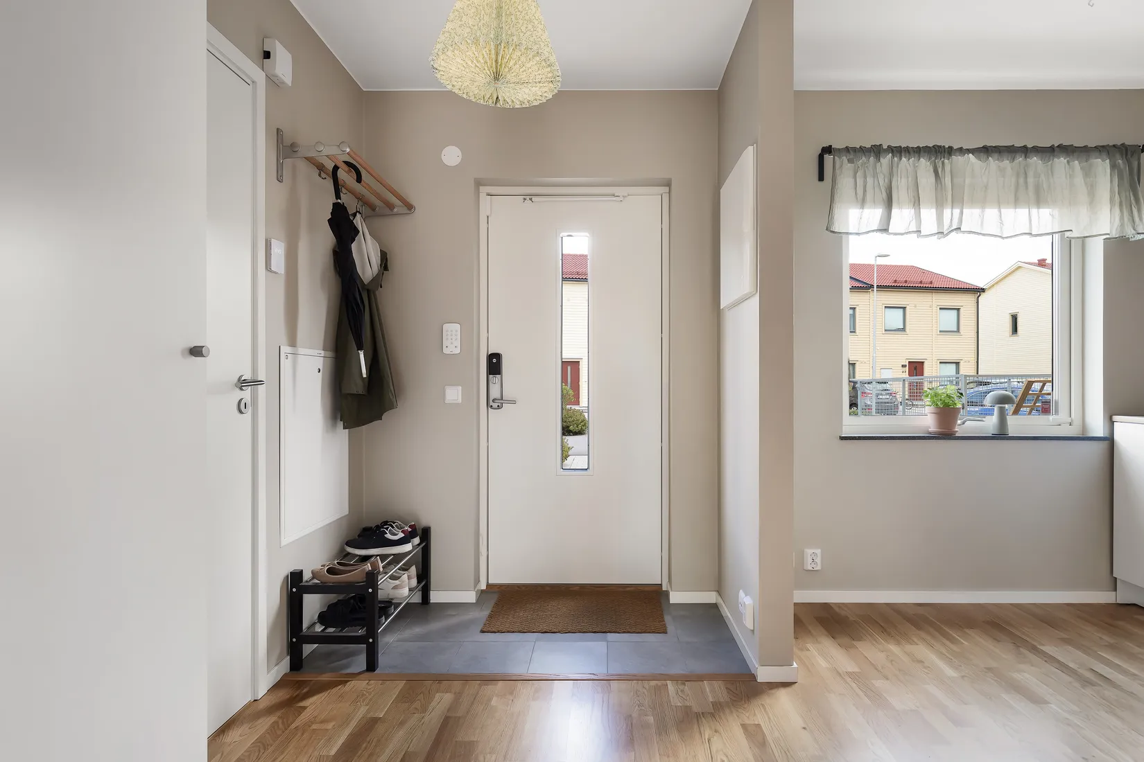 Radhus, Snömolnsvägen 23, Fullerö Hage, Uppsala