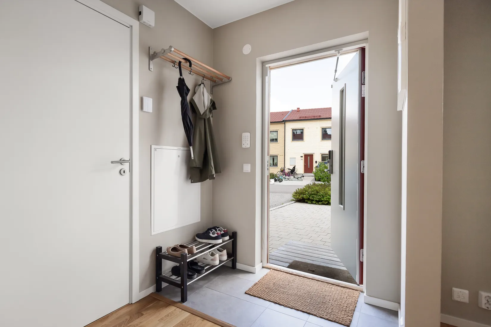 Radhus, Snömolnsvägen 23, Fullerö Hage, Uppsala