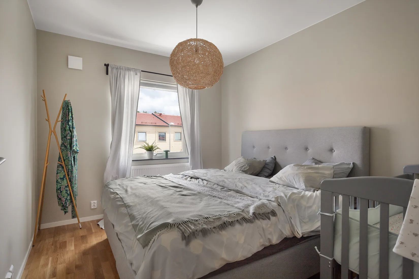Radhus, Snömolnsvägen 23, Fullerö Hage, Uppsala