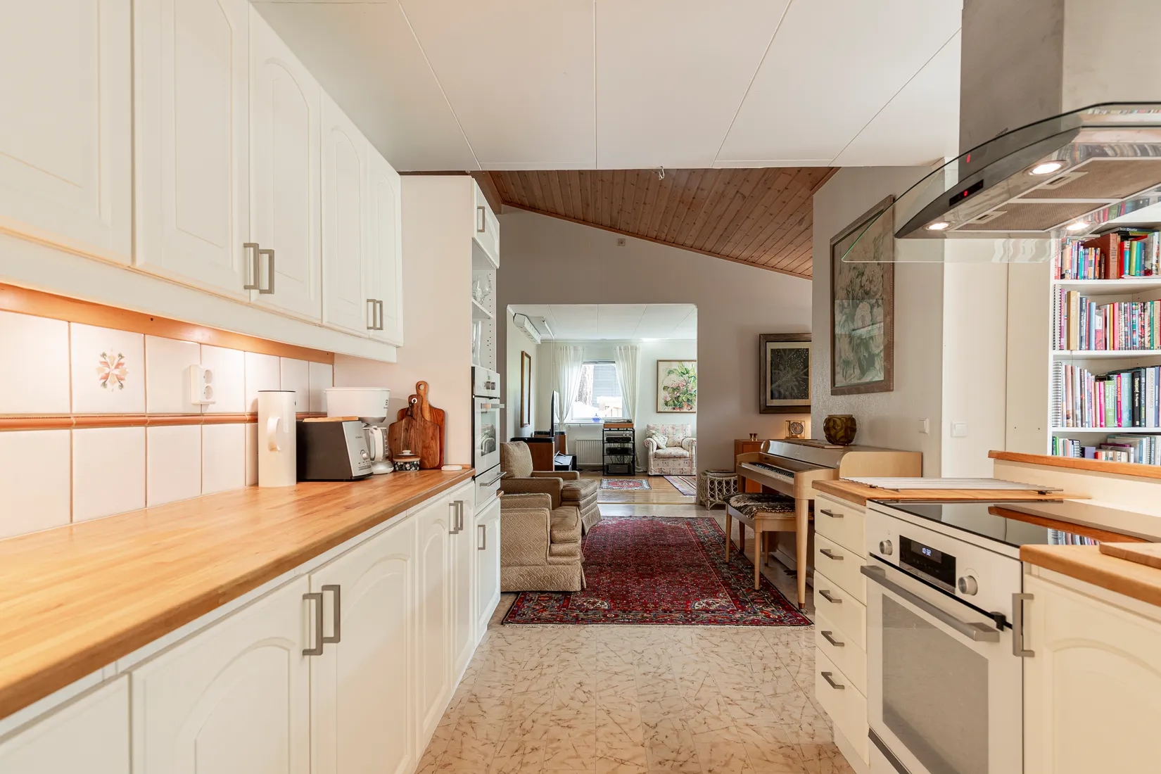 Villa, Källtorpsvägen 9, Källtorp, Västerås