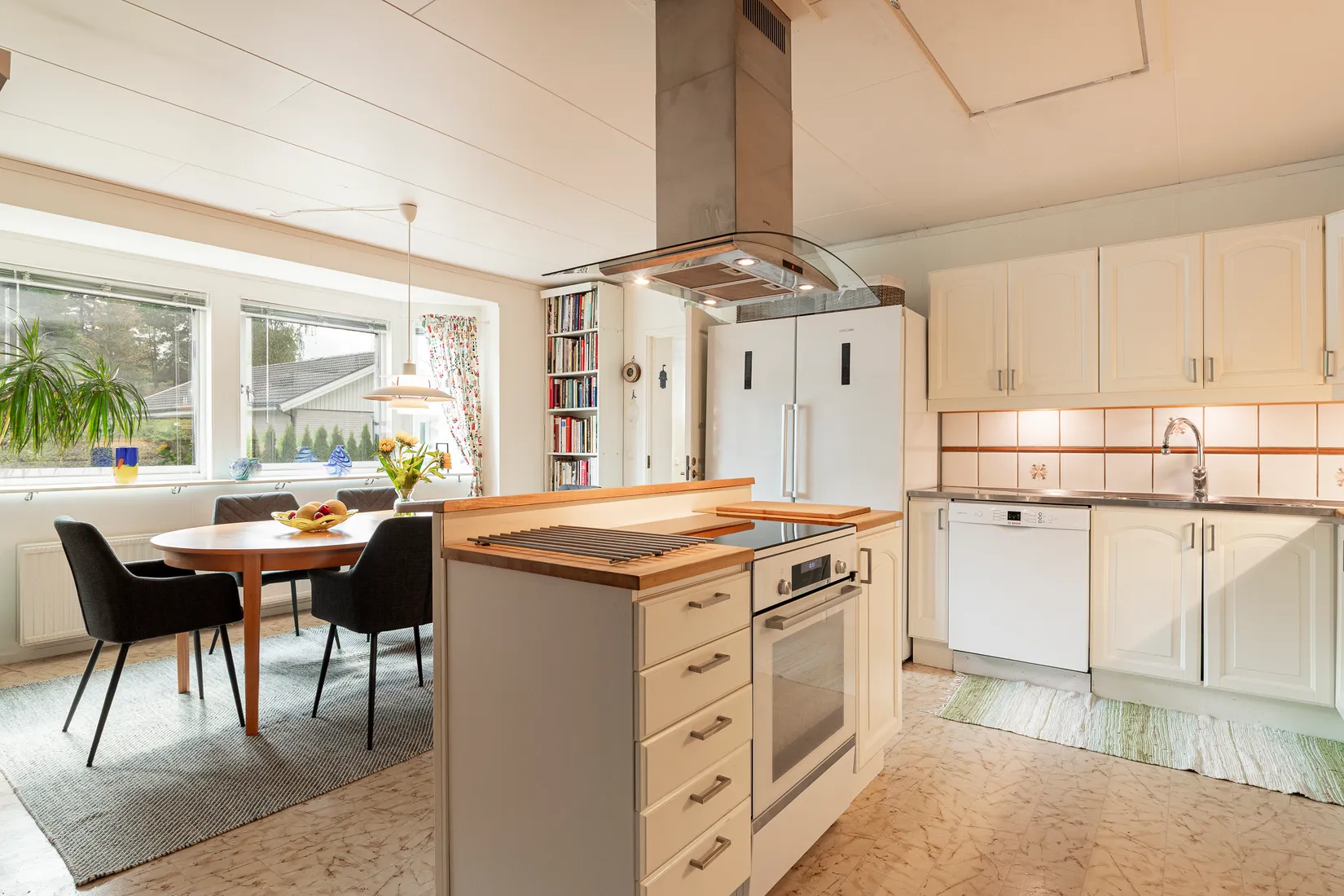 Villa, Källtorpsvägen 9, Källtorp, Västerås