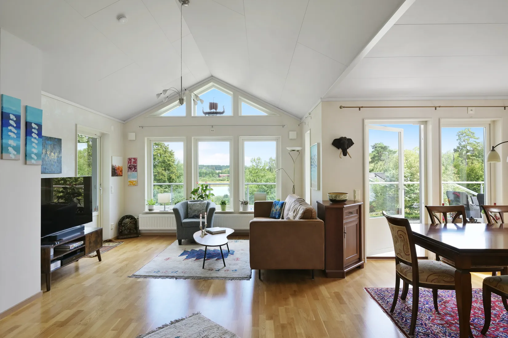 Villa, Bergsrundan 6, Ekerö Helgö, Ekerö
