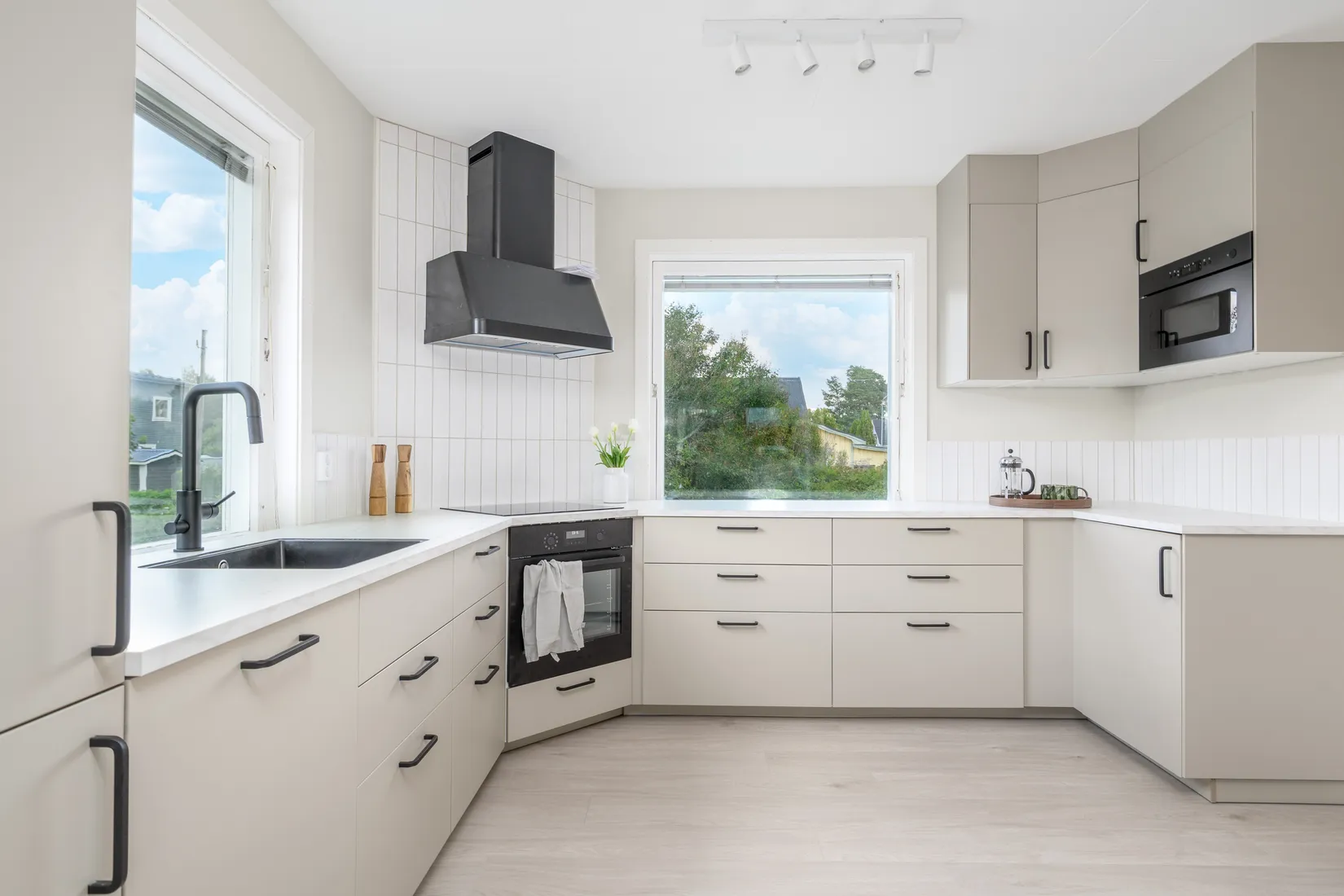 Villa, Lekängsgatan 10, Bergeforsen, Timrå