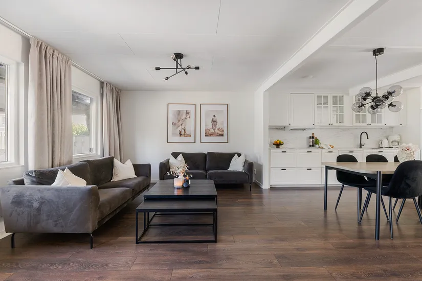 Radhus, Trumpetvägen 70, Viksjö, Järfälla