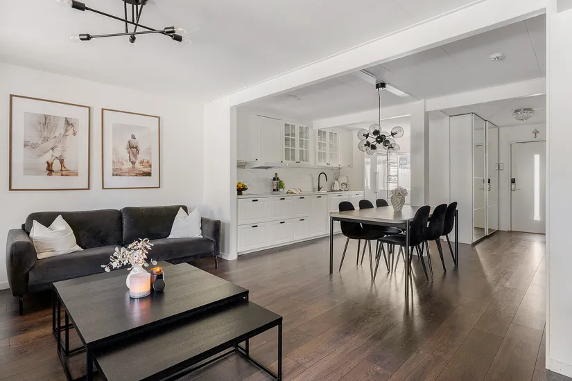 Radhus, Trumpetvägen 70, Viksjö, Järfälla