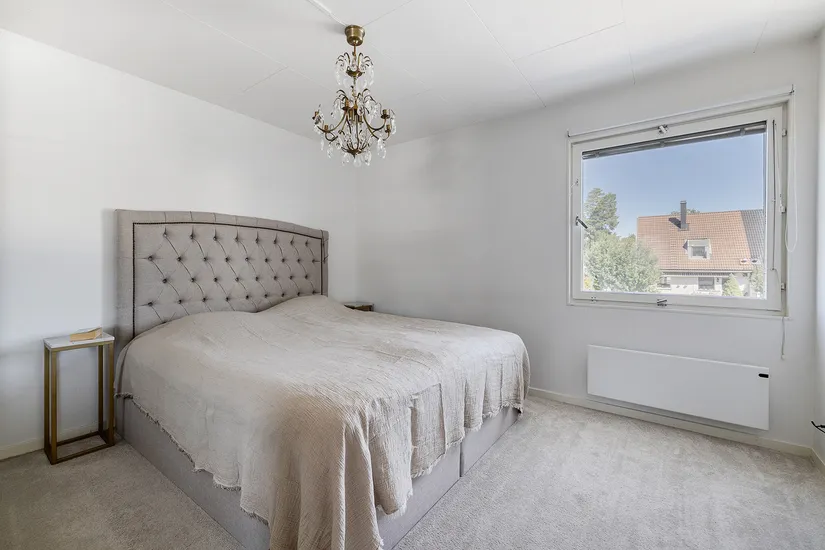 Radhus, Trumpetvägen 70, Viksjö, Järfälla
