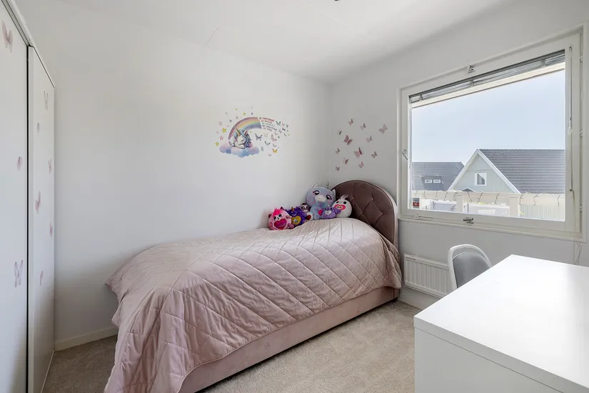 Radhus, Trumpetvägen 70, Viksjö, Järfälla
