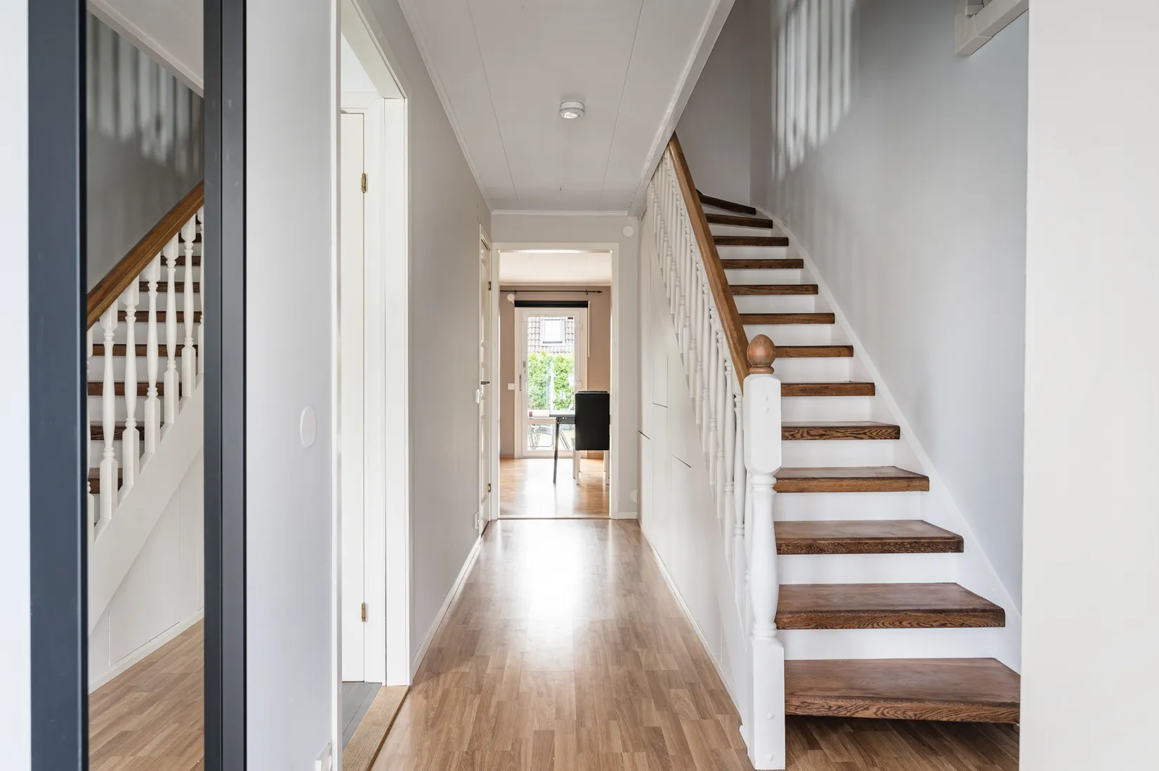 Radhus, Spelmansvägen 24, Kungsängen - Brunna, Upplands-Bro