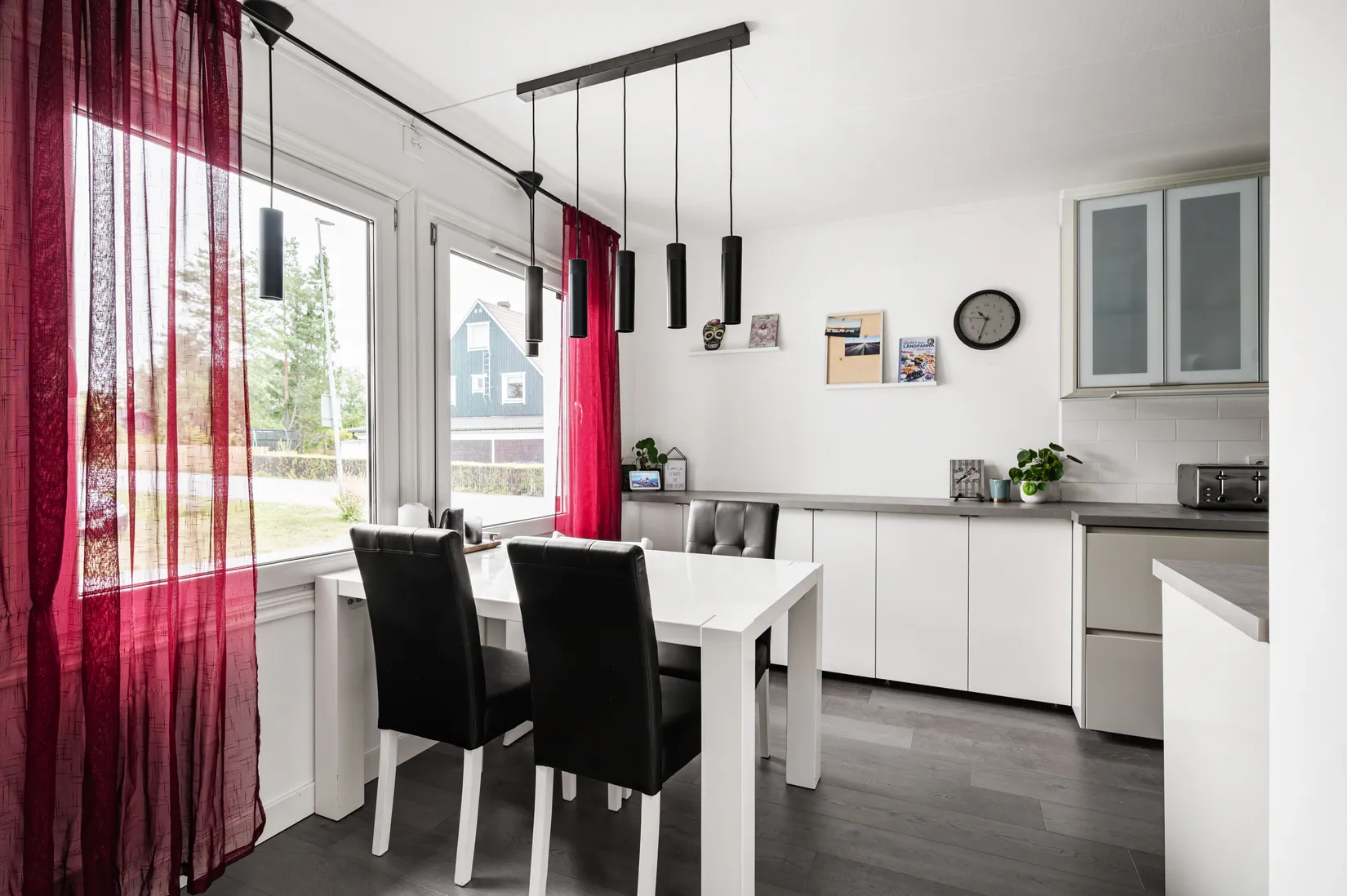 Radhus, Spelmansvägen 24, Kungsängen - Brunna, Upplands-Bro