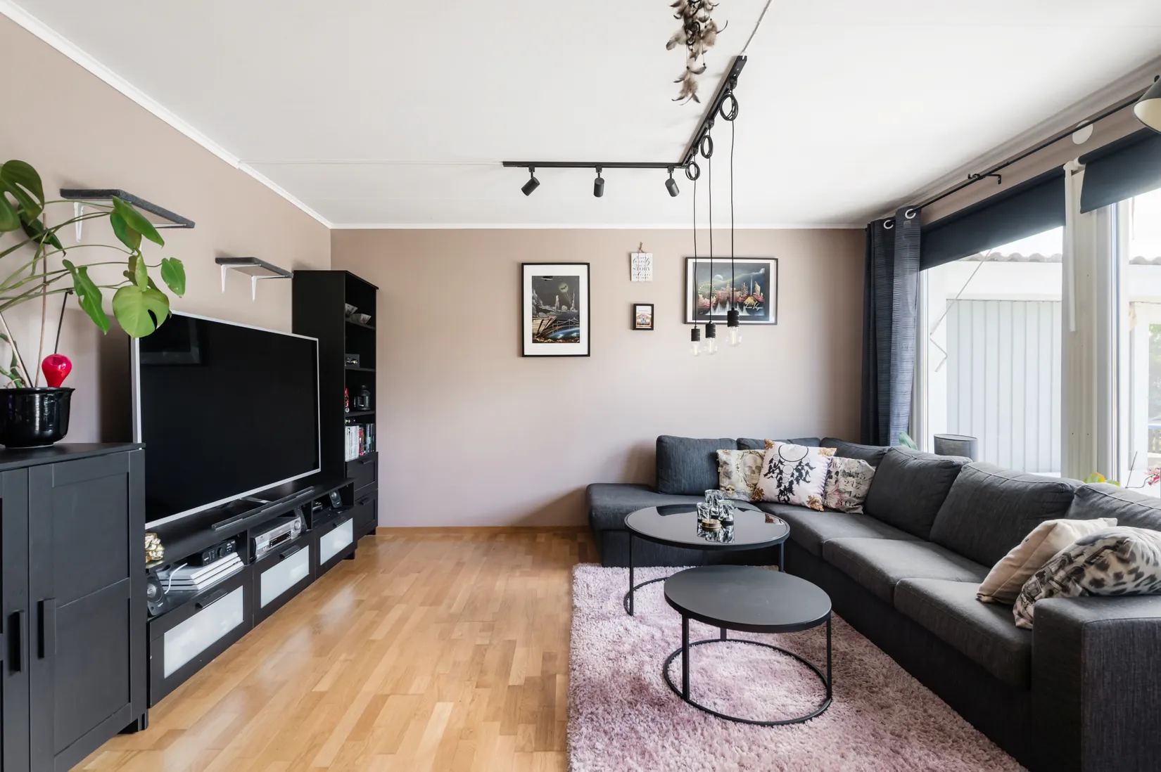 Radhus, Spelmansvägen 24, Kungsängen - Brunna, Upplands-Bro